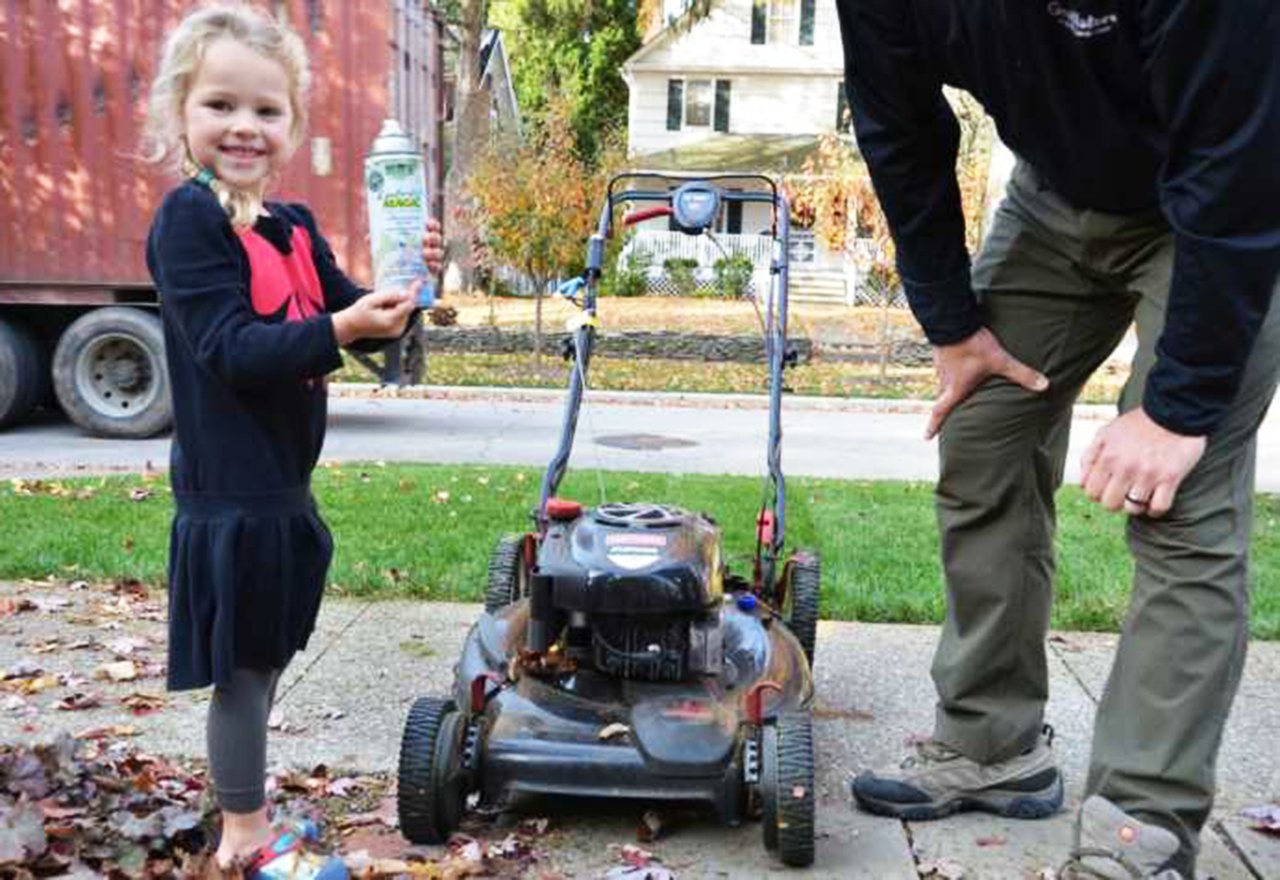 Mower Maintanence Spray